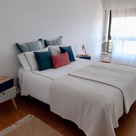 Lila Ocean View Apartment Ponta Delgada Esterno foto