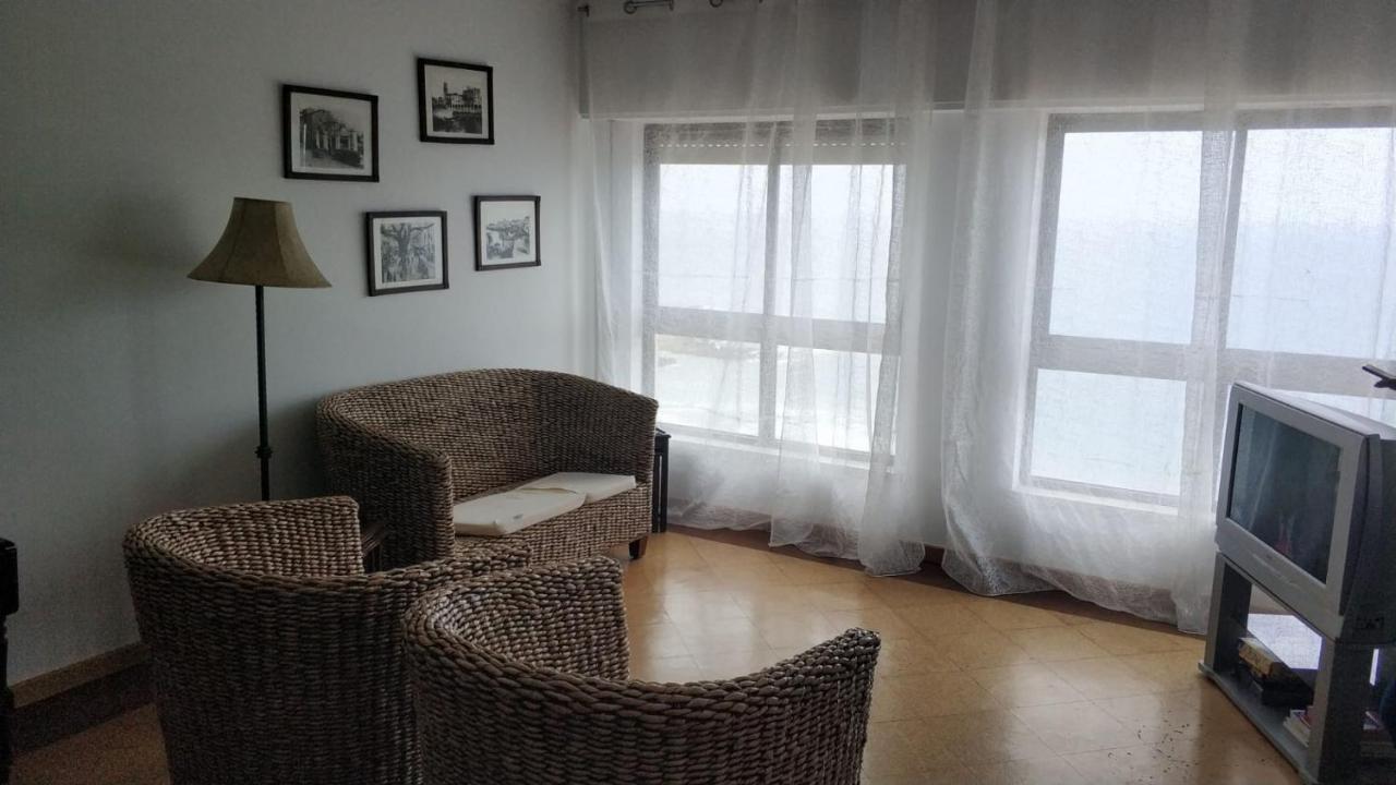 Lila Ocean View Apartment Ponta Delgada Esterno foto