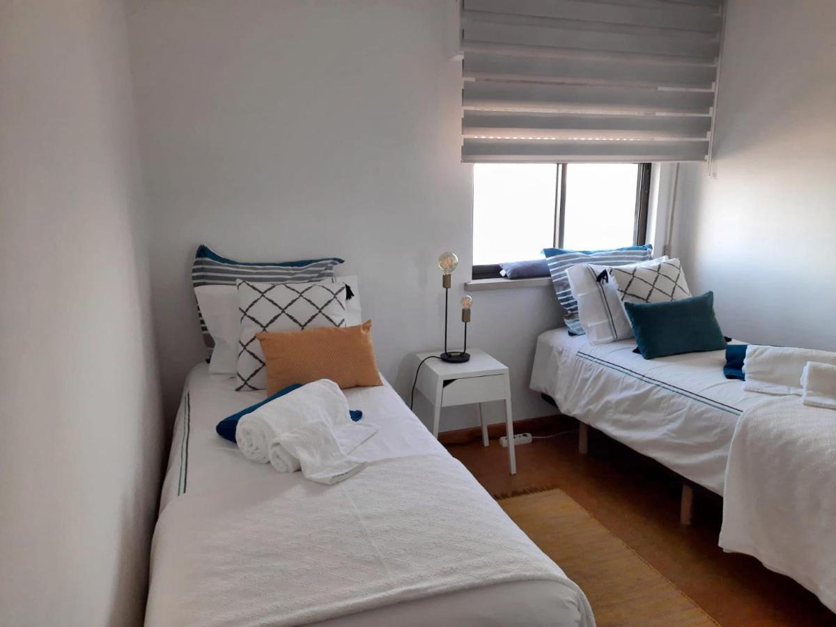Lila Ocean View Apartment Ponta Delgada Esterno foto