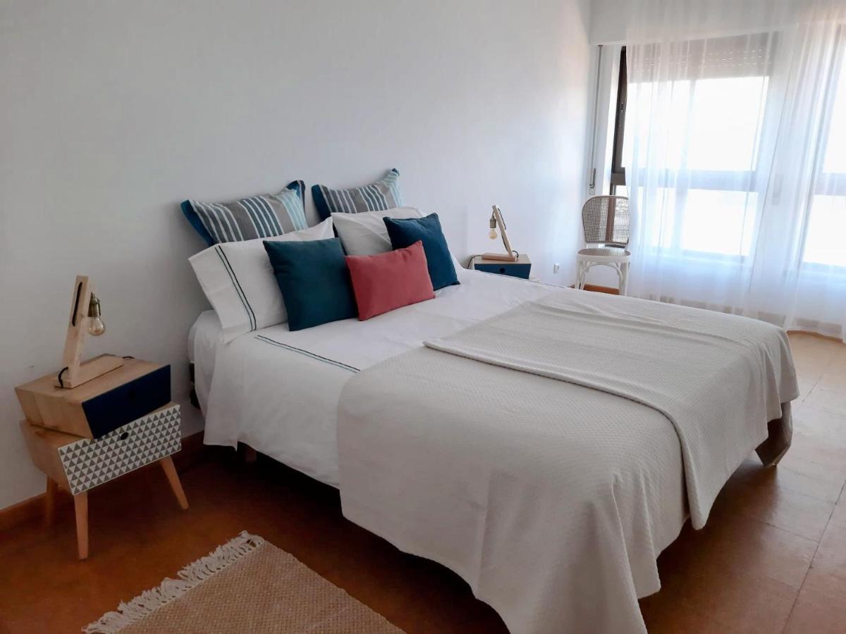 Lila Ocean View Apartment Ponta Delgada Esterno foto