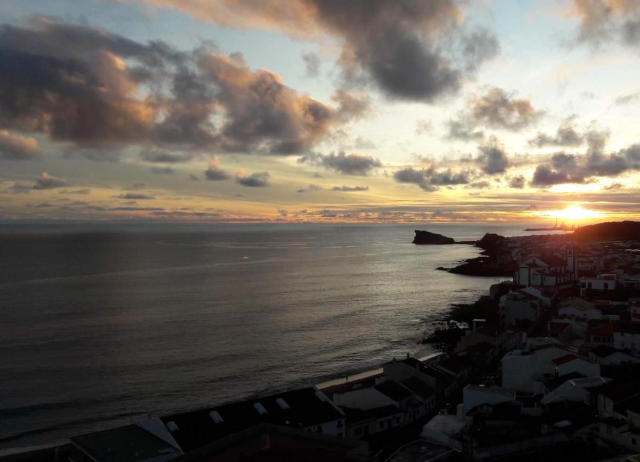 Lila Ocean View Apartment Ponta Delgada Esterno foto