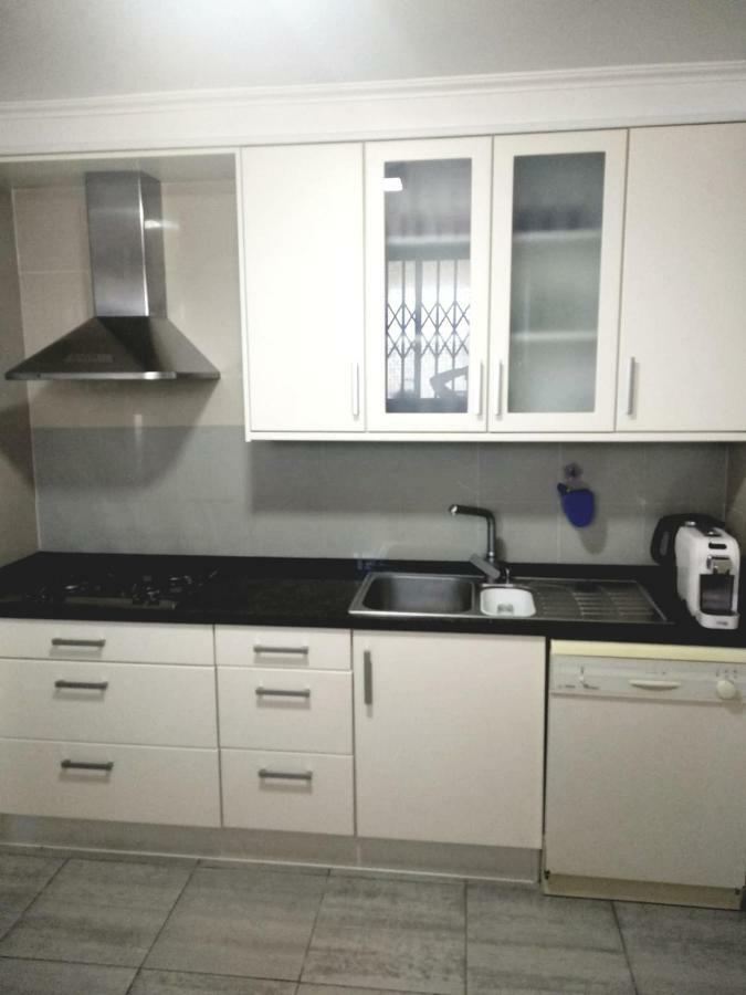 Lila Ocean View Apartment Ponta Delgada Esterno foto