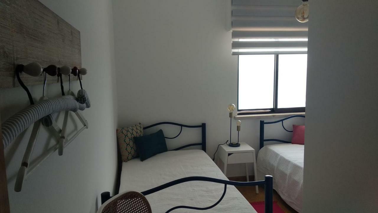 Lila Ocean View Apartment Ponta Delgada Esterno foto